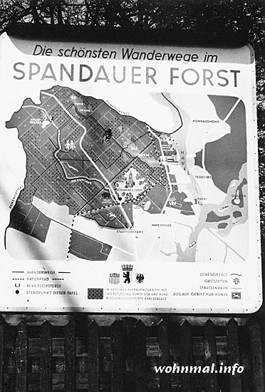 Wanderwege im Spandauer Stadtfort 1957