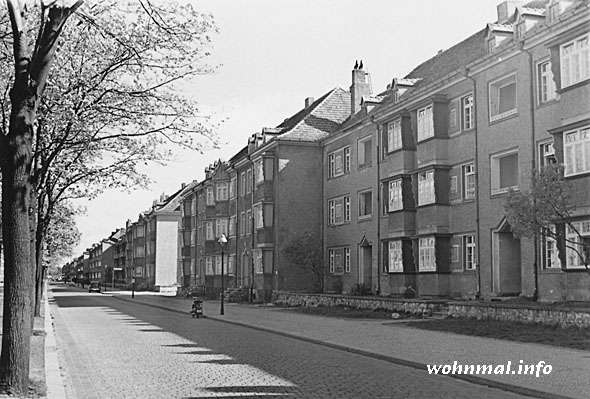 Fassaden in der Zeppelinstraße in Spandau 1957