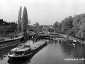 Schleuse Spandau mit Frachtschiff 1957