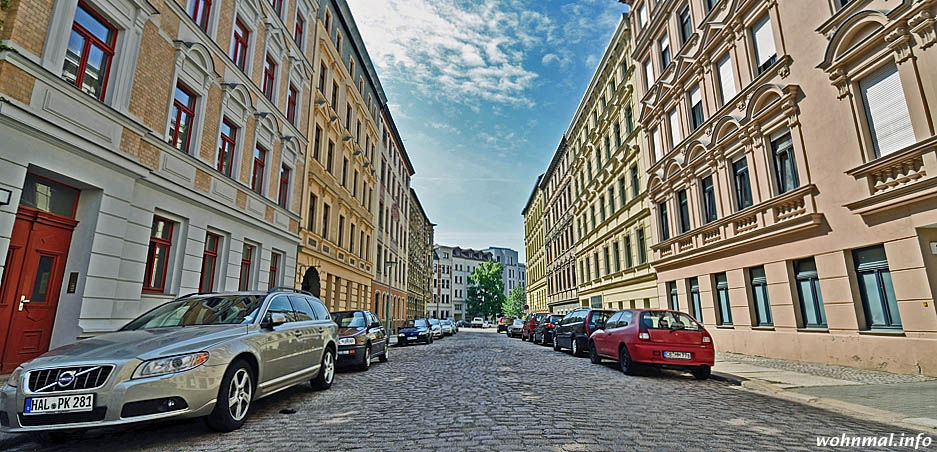 Sanierte Gründerzeitfassaden im Hallenser Paulusviertel