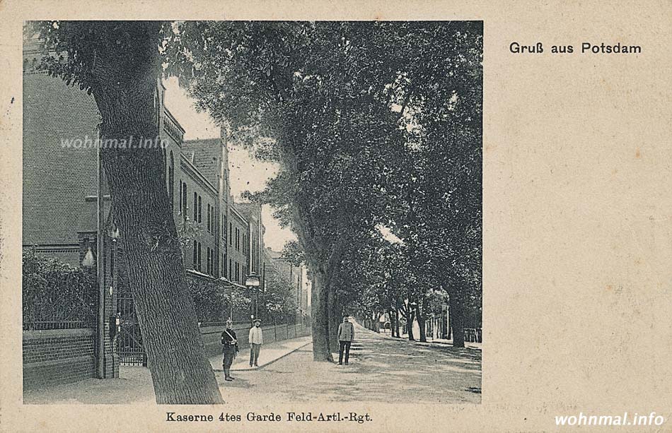 Vom 4. Garde-Feldartillerie-Regiment belegte Gebäude der „Roten Kaserne“ auf einer Ansichtskarte von 1900. Abb.: Archiv Wohnmal.info