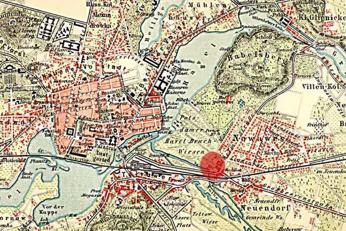 Stadtplan von Potsdam um 1900  Der rote Kreis markiert die Lage der Arntzschen Baumwollspinnerei in Nowawes. Quelle: 